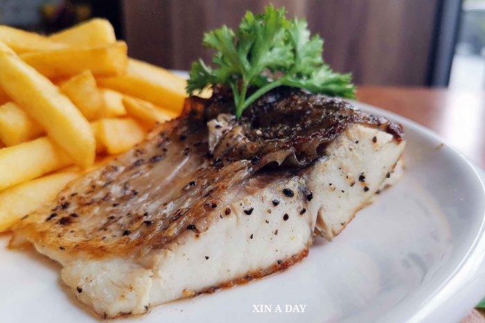 Grilled Seabass with Chips