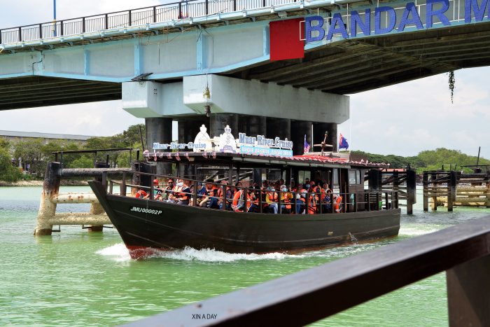 麻坡游船河 Muar River Cruise